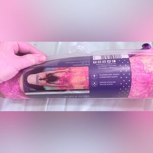 Feathlight slip free yoga mat towel pink orange blue green quick dry